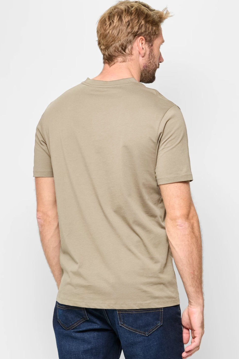 V-neck T-shirt