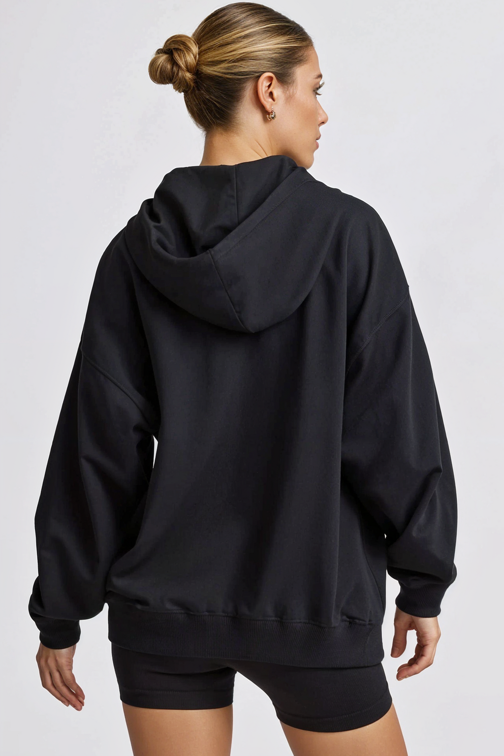 Basic Zipped Hoodie
